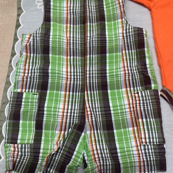 Carters 0-3 Months Romper Shorts with Matching Bodysuit Lion Themed - Picture 15 of 16